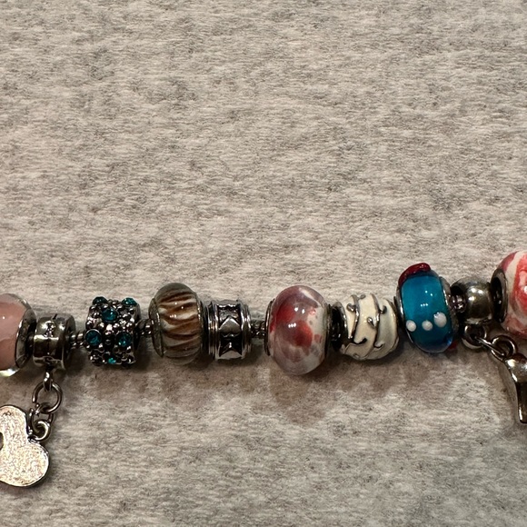 Joseph Noguchi Iris Beaded Charm Bracelet - Picture 3 of 5